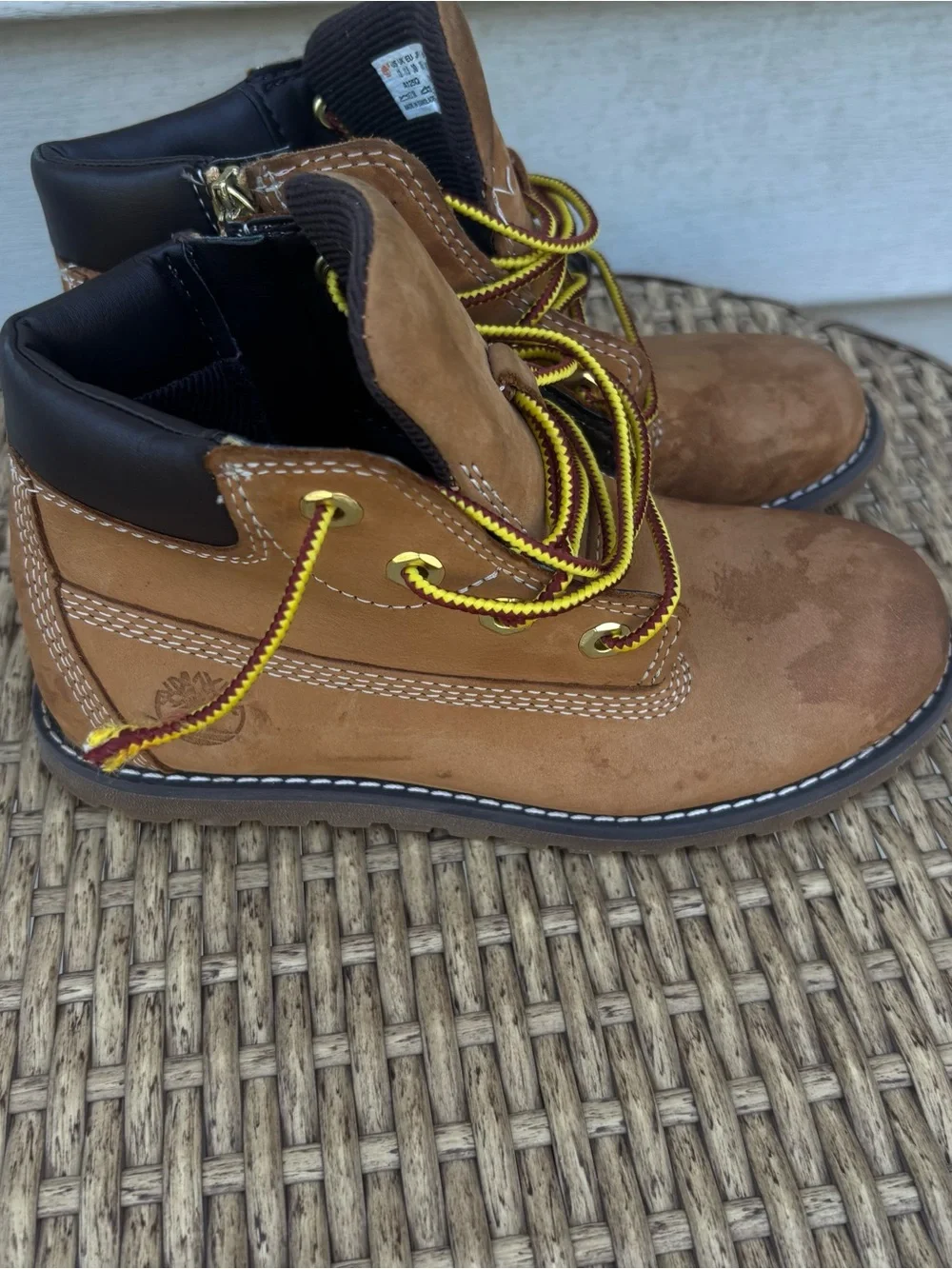 Timberland Brown Leather Kids Lace-Up Ankle Boots with Black Collar